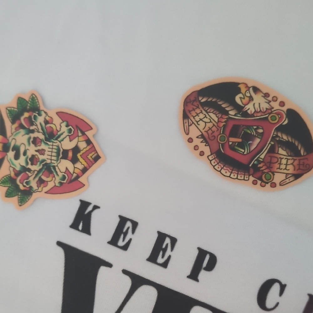 Tailor Vintage White Graphic Tee - Picture 7 of 12